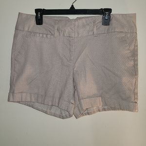 NWOT Maurice's patterned shorts